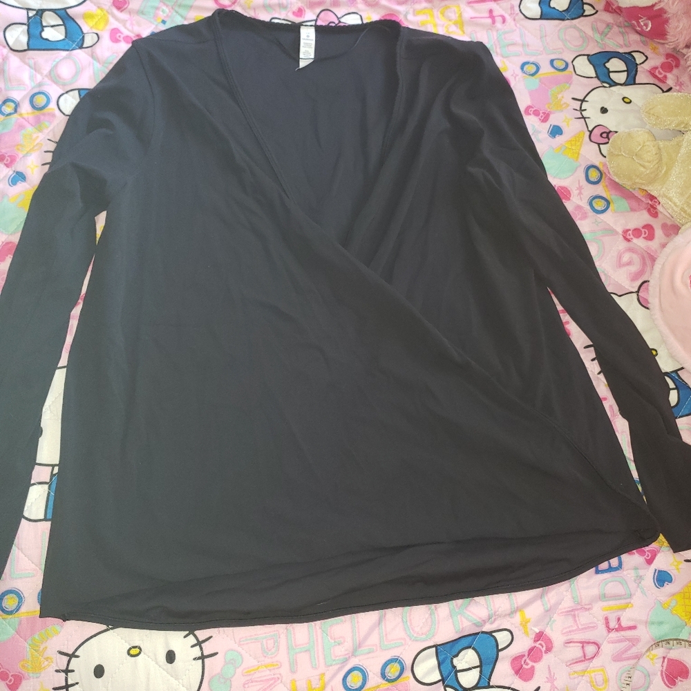 Lululemon full freedom shirt size 12